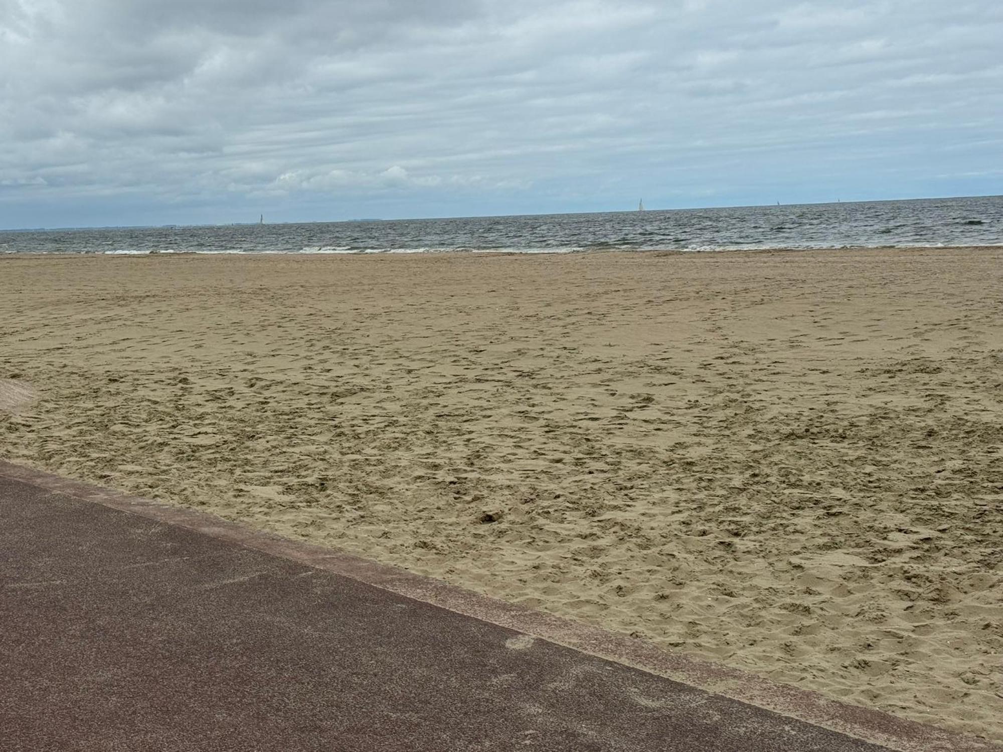 La Digue 45 Rue Des Lais De Mer Bénerville-sur-Mer エクステリア 写真